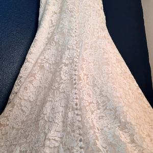 Wedding Gown lace with buttons down the back